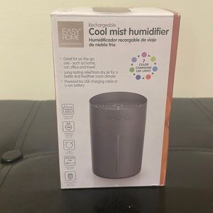 Mini cool mist humidifier